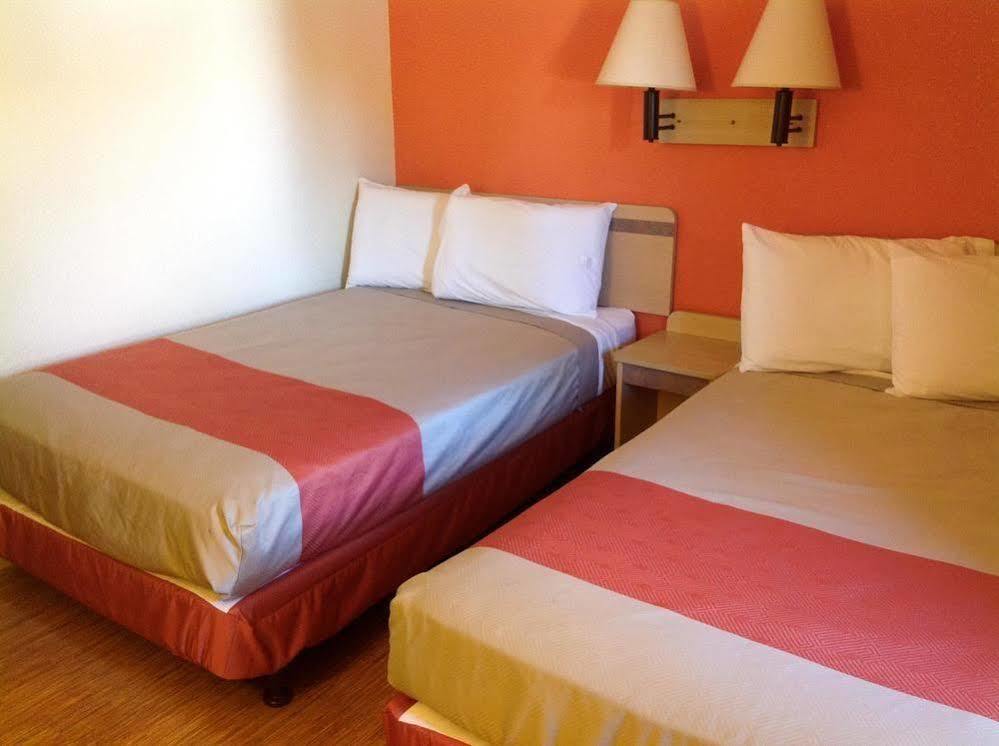 Motel 6-Merced, Ca - North Экстерьер фото